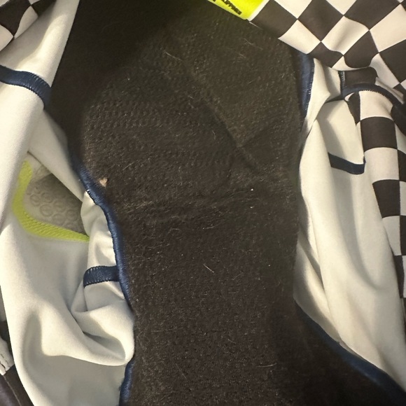 Zoot Women's racerback Top and cycling shorts - Picture 11 of 12